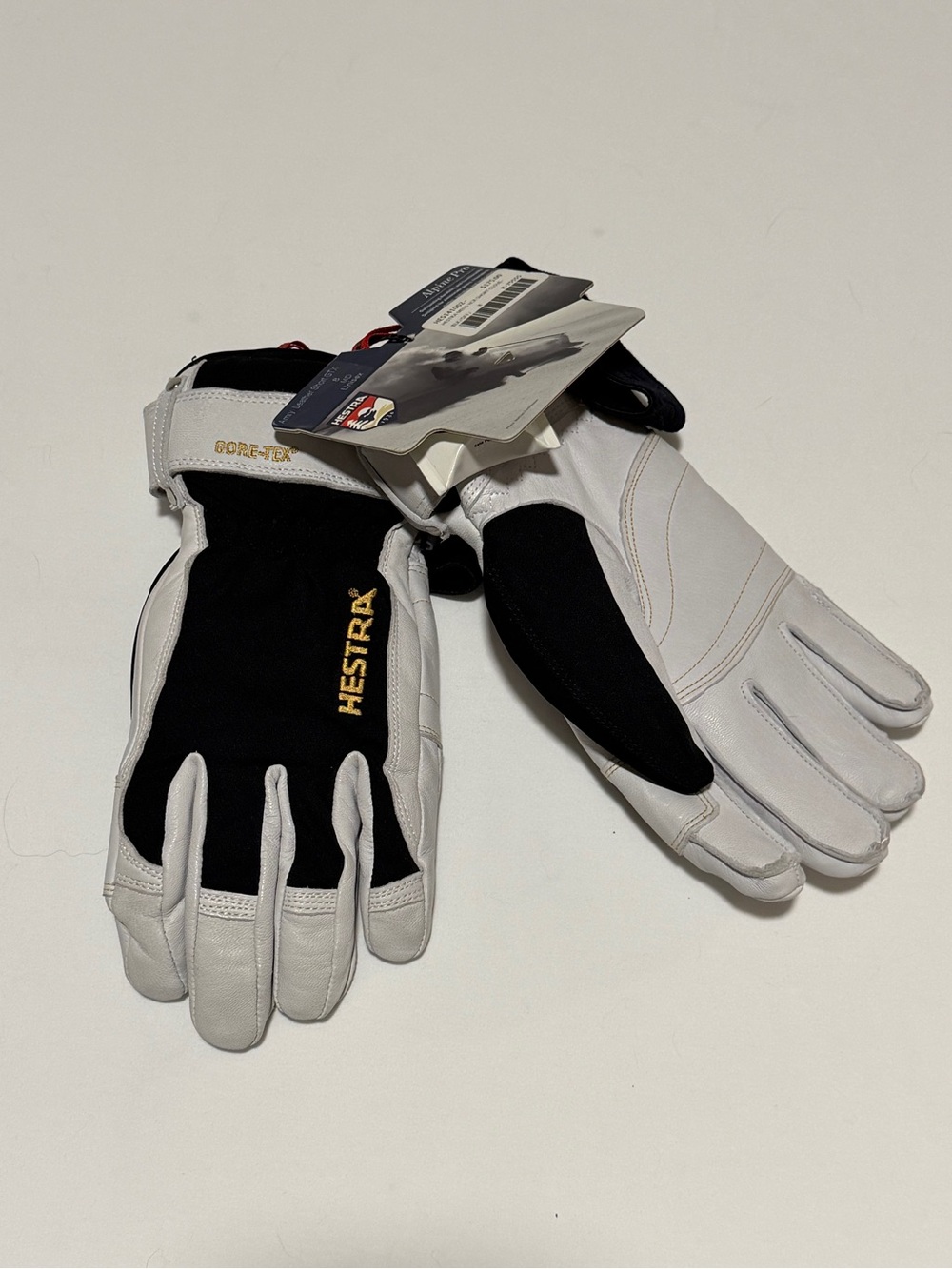 Hestra Men’s or Women's Army Leather Short GTX Gloves